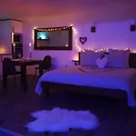 Unique - Sauna / Jacuzzi