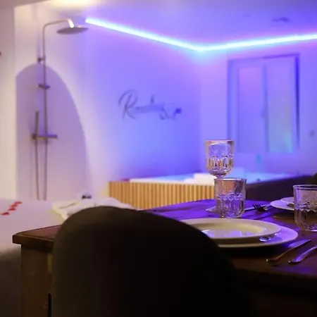 Unique - Sauna / Jacuzzi