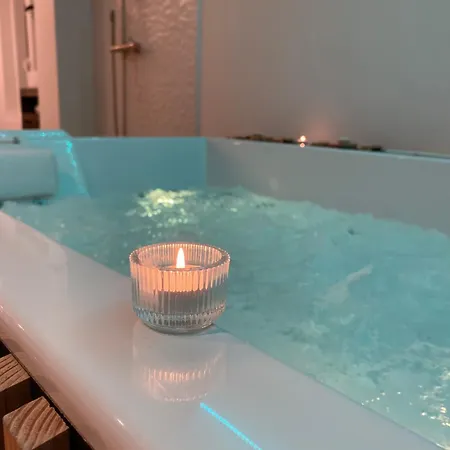 Unique - Sauna / Jacuzzi Charleville-Mézières